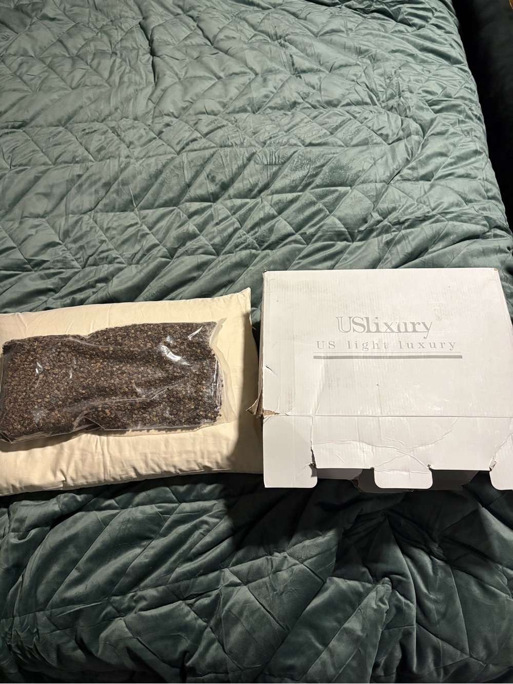Organic Buckwheat Pillow – White - Picture 3 of 4